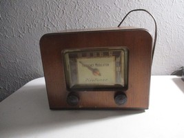 Vintage Rare 1940s PILOT Radio Corp.  Frequency Modulation T601 AC Pilotuner - £55.52 GBP