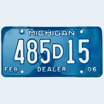 2006 United States Michigan Base Dealer License Plate 485D15 - £13.28 GBP