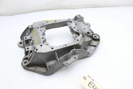 12-18 AUDI A6 C7 QUATTRO 3.0L A/T TRANSMISSION CROSSMEMBER MOUNT BRACKET E4978 image 3