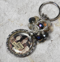 Mama Knows Best Bottle Cap Keychain Crystal Beaded Handmade Split Key Ri... - $14.84