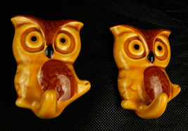 New In Box Pair Hoot Owl Ceramic Hooks, Made Japan 3&quot; Tall Orange Brown - £12.60 GBP