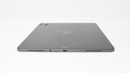 Apple iPad Pro 4th Gen 256GB, Wi-Fi + 4G, 12.9" MXFX2LL/A Space Gray READ image 5