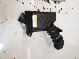 Air Cleaner 2.0L 4 Cylinder Fits 05-10 SPORTAGE 1361407 - $634.21 MXN