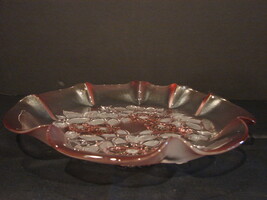 Vintage Mikasa Rosella Ruffled Edge Pink Glass Serving Bowl - £13.58 GBP