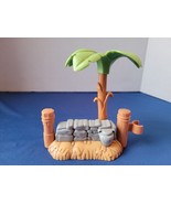 Fisher Price Little People Nativity Wise Men Inn Set Palm Tree Fence Pie... - $4.00