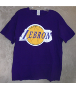 LeBron James Men&#39;s Size Large Short Sleeve T Shirt Purple Gildan - $177.64 MXN