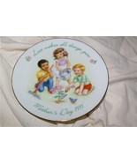 Avon Mother&#39;s Day Plate 1991 &quot;Love makes all things grow&quot; Great Gift - £5.50 GBP