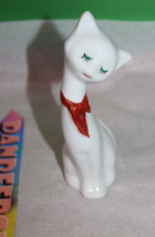 Vintage White Cat With Red Bow Figurine - £15.50 GBP