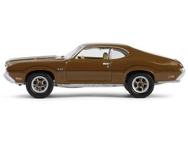 1972 Oldsmobile 442 Brown with Black Stripes &quot;The Complete Escape Machin... - $36.49