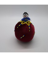 Vintage Mid-Century Native American Woman Beaded Doll Pin Cushion +/- 2.... - $689.89 MXN