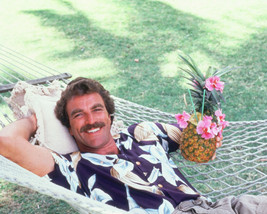Magnum P.I. Color Photo 16x20 Canvas Giclee Tom Selleck In Hammock With Cocktail - $69.99