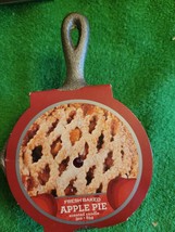 Fresh Baked Apple Pie Scented Candle In Cast Iron Skillet NEW - £20.83 GBP