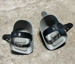 Thule Yepp Mini Bicycle Child Seat Replacement Foot Rest Left Right Set ... - $39.59
