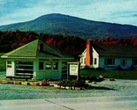 Vermont Shop Arlington VT Roadside Giftshop 1967 Vtg Chrome Postcard T10 - $2.92