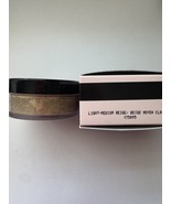 MARY Kay silky setting loose powder full size - .28 Oz - light - medium ... - $27.58 CAD