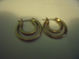 Earrings in Goldtone Double Hoop - Vintage - $15.00