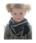 Persnickety Textured Black &amp; Cream Knit Circle Scarf NWT - $15.78 CAD