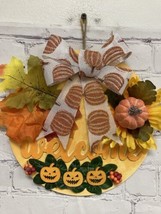 Welcome Fall leaves Sign Autumn pumpkins Wall Door Porch round 9” Handma... - $11.38