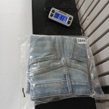 Old Navy RN#160476 Women's Blue Frayed Bottom Pockets Denim Mini Skirt Size 0 image 6