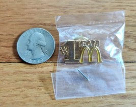 McDonald&#39;s Vintage #1 Team Golden Arches Push Back Pin - £13.32 GBP
