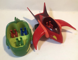 PJ Masks Toy Vehicles  Lot of 2 Green And Red - £8.53 GBP