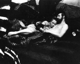 Excalibur 1981 Liam Neeson &amp; Helen Mirren in bed together 8x10 inch photo - £7.79 GBP