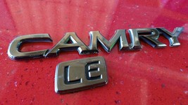 97 98 99 00 01 Toyota Camry Le Rear Chrome Emblem Logo Badge Sign Set Oem (2000) - £8.60 GBP