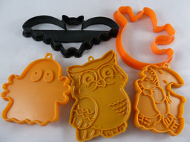 Vintage Halloween Cookie Cutters 3.25 in Owl Ghosts Bat Witch Fall Autumn - £11.89 GBP