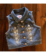 Justice girls&#39; denim vest size 6-7 with white crochet accent snap front - $10.96 CAD