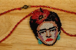 Mexico Artisan Jewelry Frida Kahlo Face Seed Bead Woven Pendant Necklace - £43.51 GBP