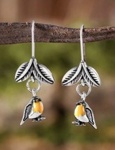 Robin Earrings - Silver drop earrings - Spirit Animal - Bird Earrings - £9.89 GBP