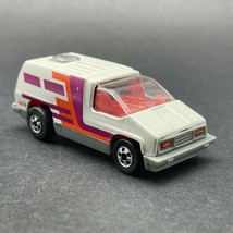 Hot Wheels Beach Blaster Mini Van White Graphics Diecast 1/64 Rear Sunro... - $8.79