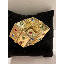 Vintage Christmas Holiday Present Gift Gold Tone Rhinestones Brooch Pin - $19.83 CAD