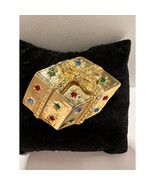 Vintage Christmas Holiday Present Gift Gold Tone Rhinestones Brooch Pin - $19.83 CAD