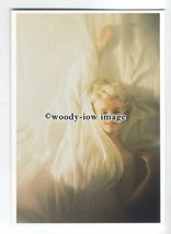 b3681 - Film Actress - Marilyn Monroe lying under Silk Sheets - modern postcard - $3.18