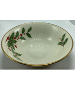 Lenox Christmas Holly Berries Around scallop Serving Bowl 9.25&quot; Mint - £25.90 GBP