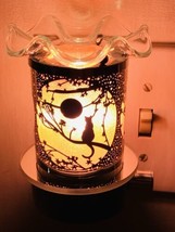 Fragrance Wall Plug-In Lamp Tart Oil Warmer Cat Chrome Orange Shade with... - $23.36