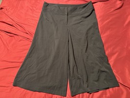 Lane Bryant Black Wide Leg Culottes Size 20 Stretch Pull-On Crop Pants - $20.95