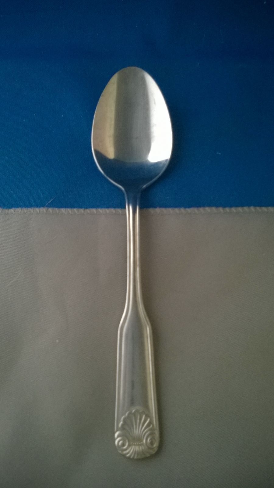 WF Washington Forge Rainier Stainless Steel Tablespoon Shell Design - $6.00