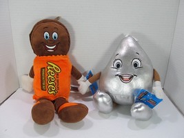 HERSHEY&#39;S Chocolate World Lot of 2 REESE&#39;S Peanut Butter Cup &amp; Hershey Kiss tags - £13.24 GBP