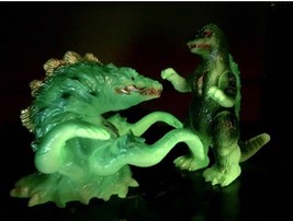 M1 DNA EXHIBITION EXCLUSIVE GODZILLA VS BIOLLANTE GID!!! m1go marmit ban... - £427.58 GBP