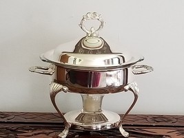 Anchor Hocking Fire King ~ 2 Qt Ovenware w/Silver Chafer ~ USA - $80.00