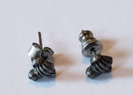 Vintage Handmade Sterling Silver Honeybee Earrings - $9.89