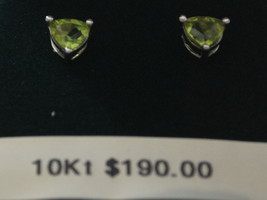 10K White Gold Earrings With Trillion Cut Peridot Gemstone (August Birthstone) - £54.01 GBP