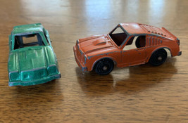 2 Mustang Cobra II Fastback Diecast Tootsietoy Cars 1:64 Green Metallic Orange - £15.82 GBP