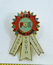 Fraternal Order of Eagles FOE 2006 Good Luck Ribbon Pin Label Pinback Button - £15.28 GBP