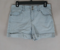 Faded Glory Women&#39;s Light Wash Low Rise Cuffed Booty Shorts Size 4 - $220.44 MXN