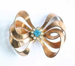 Jordan Crystal &amp; Aqua Rhinestone Gold-tone Bow Brooch  1940s vintage 2 1/4&quot; - £13.71 GBP