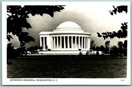 RPPC Jefferson Memorial Washington DC UNP Postcard I14 - £4.23 GBP