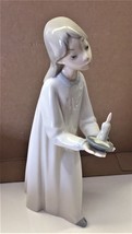Lladro Girl With Candle, #4868 Porcelain Made In Spain 8.25&quot; Perfect Condition - £19.91 GBP